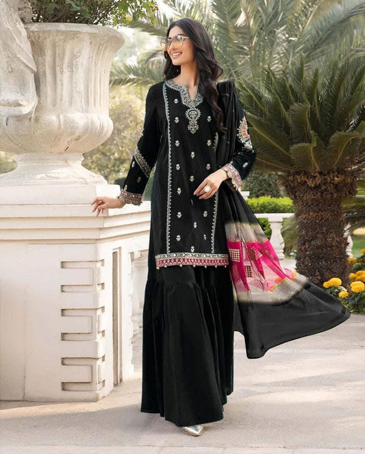 Sapphire 3PC Embroidered Lawn Suit Black