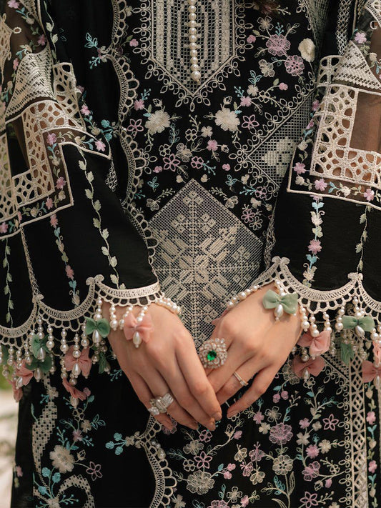 Sapphire 3PC Embroidered Lawn Suit